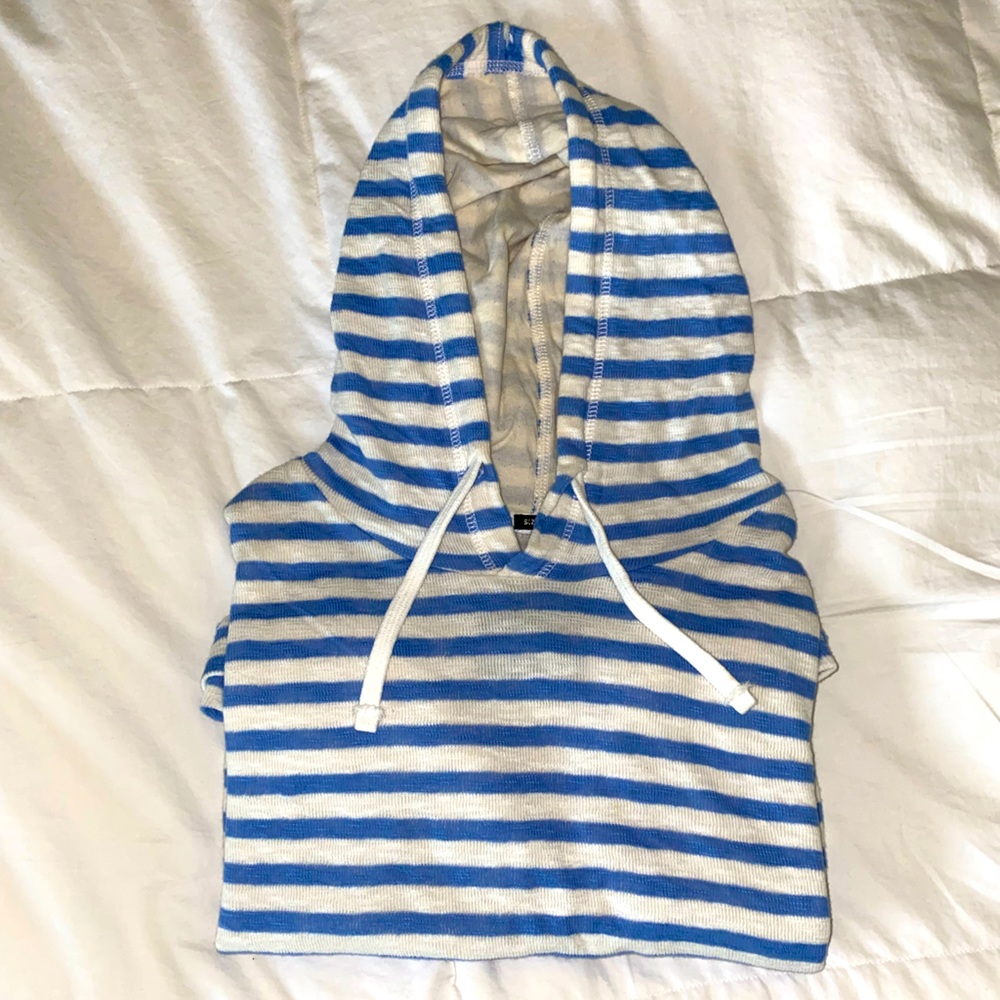Women’s Cropped Hoodie
